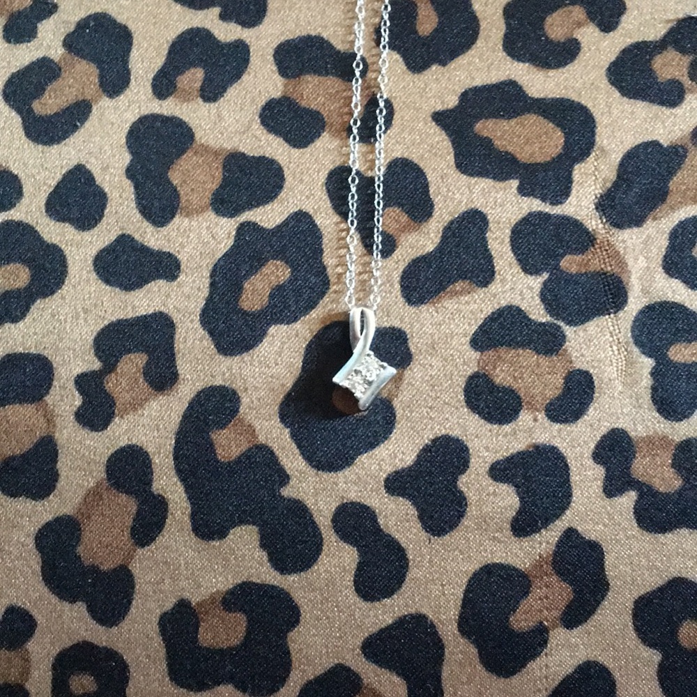 Silver mirage two stone diamond necklace
